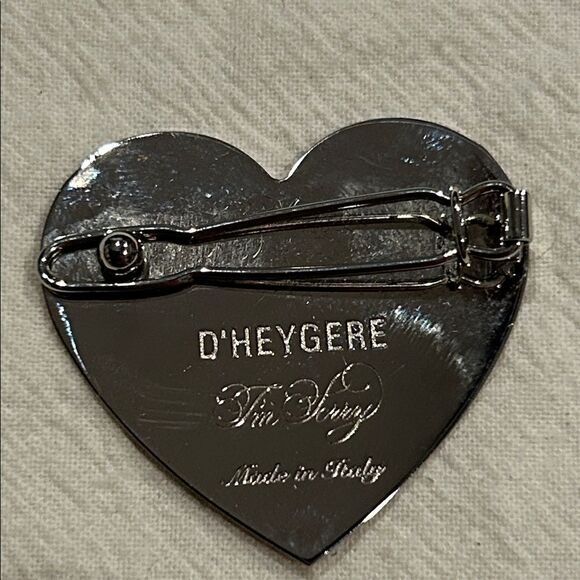 D’ HEYGERE “I’m sorry “ Heart-Shaped Bandage Design collectors main image 4